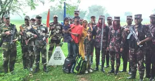 পাঁচবিবি সীমান্ত দিয়ে একই পরিবারের ৫ সদস্যকে ফেরত পাঠালো বিএসএফ